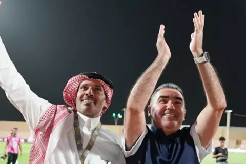 رسميًا.. الحزم السعودي يعلن استمرار جلال قادري في تدريب الفريق